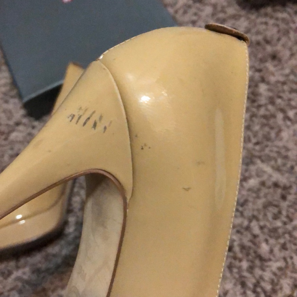 Michael Kors Pumps - Picture 4 of 6